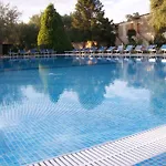 Villaggio L'olivara Resort 3*