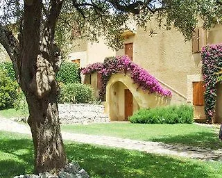 Üdülőközpont Villaggio L'olivara 3*