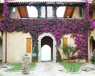 Üdülőközpont Villaggio L'olivara Tropea