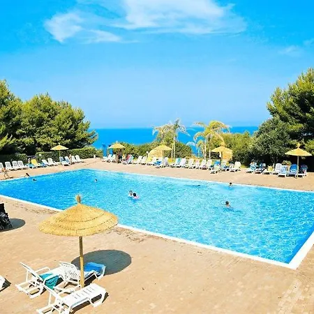 Villaggio L'olivara 3*